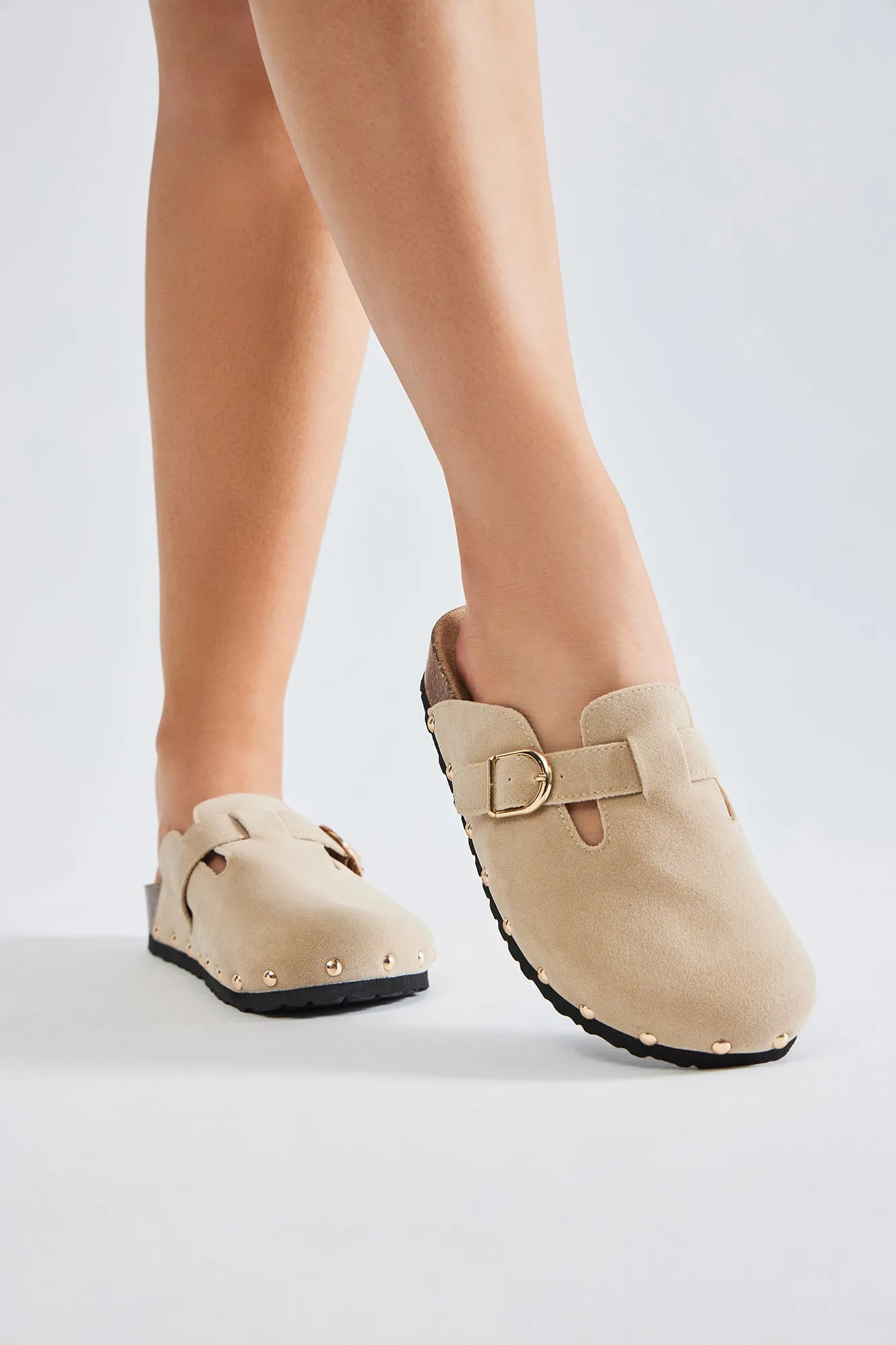 Scottie Buckle Slides - Beige